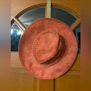 Suede hat